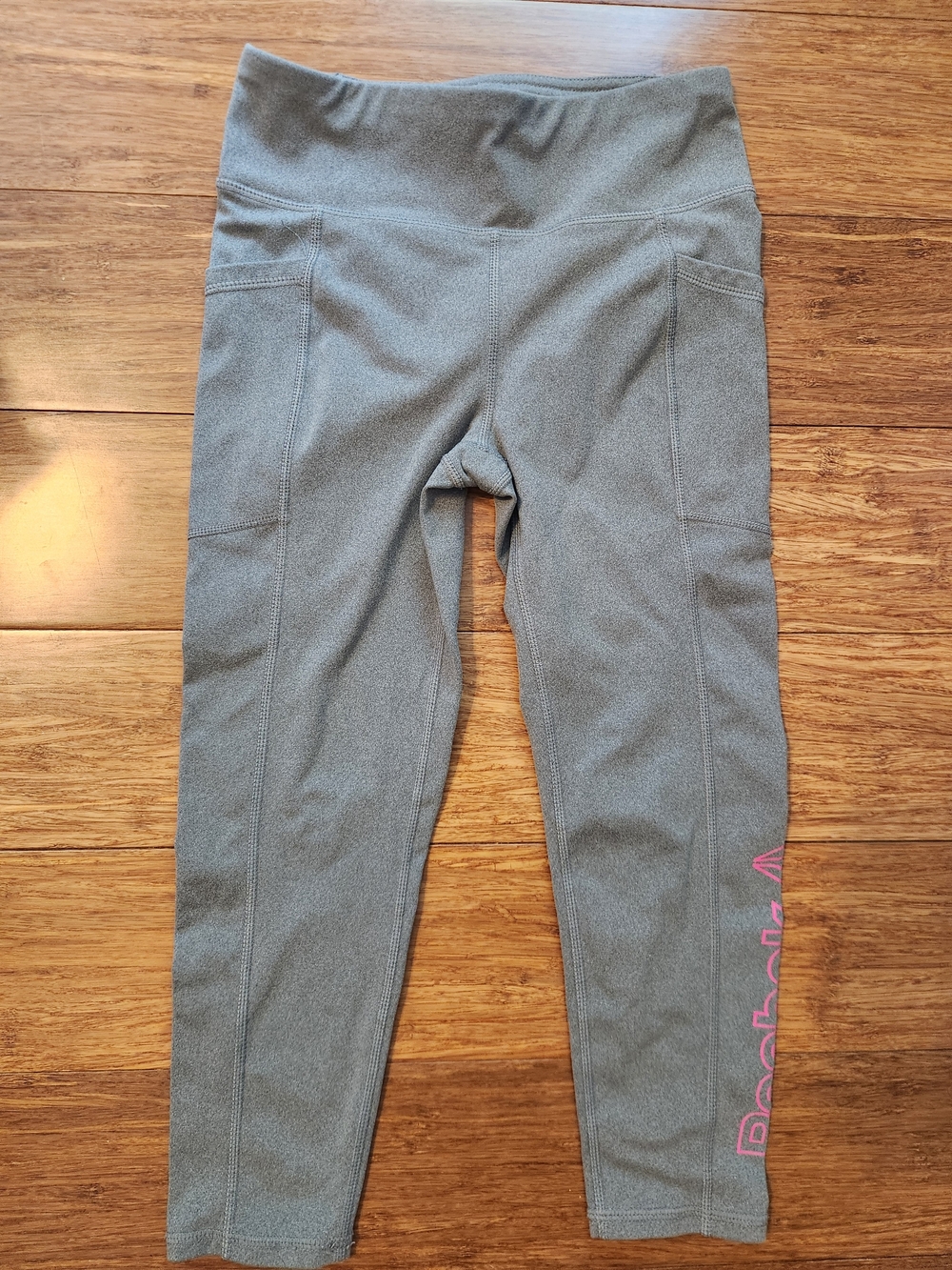 Reebok Girl's Grey Pink Logo Active Pocket Athletic Leggings Pants, Size 7 / 8